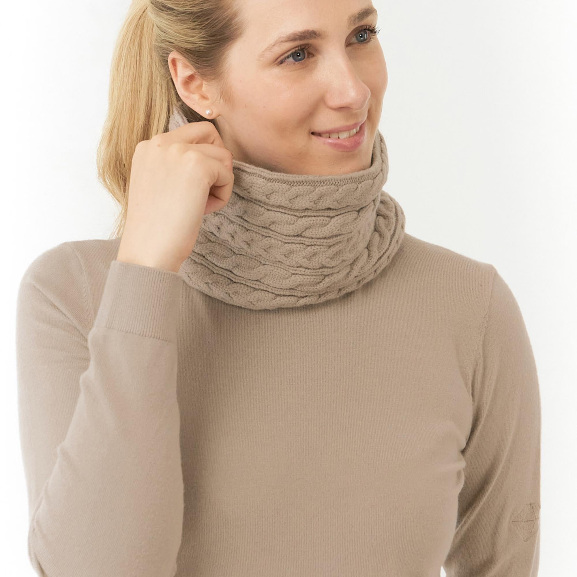 Pure Golf Suzie Waterproof Lined Snood Cappuccino
